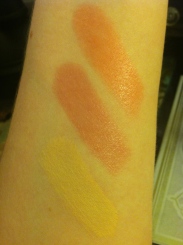 Top: Juicy Papaya Middle: Berry Smoothie Bottom: Concealer in Light